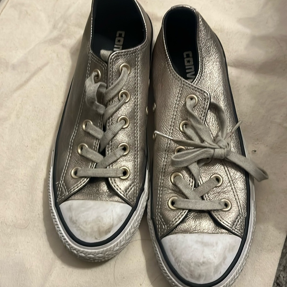 Silver Converse Chuck Taylor